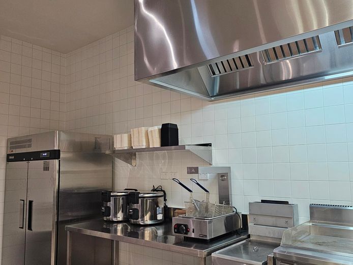 lewrap-expands-to-ashfield-exclusive-offer-zero-franchise-fees-5