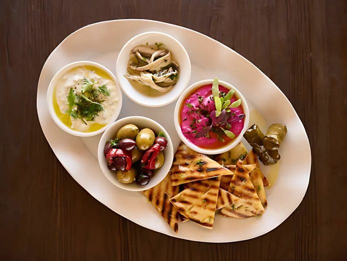 sundance-taverna-grab-your-slice-of-coastal-paradise-with-this-thriving-cafe-amp-2
