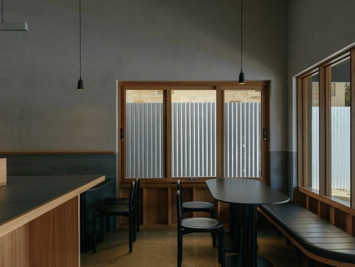 muni-award-winning-fine-dining-restaurant-for-sale-in-mclaren-vale-wine-region-1