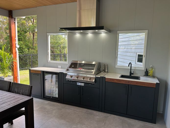 modular-outdoor-kitchen-brand-scalable-ecommerce-manufacturing-opportunity-3