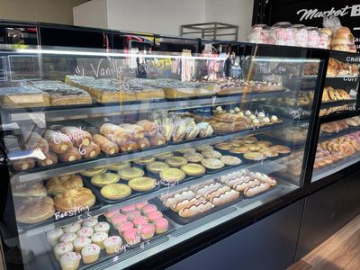 bakery-patisserie-business-online-markets-shopfront-gold-coast-south-2