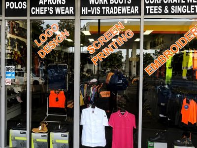 established-workwear-uniform-business-brisbane-south-299-000-wiwo-1