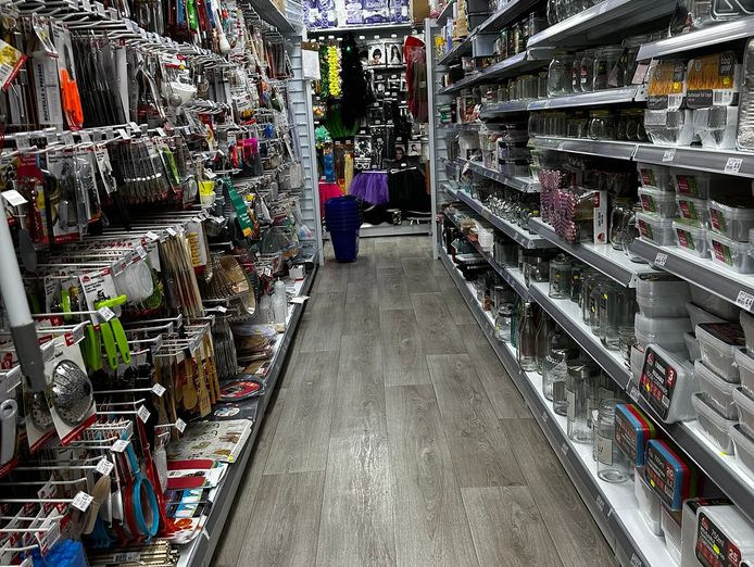 established-location-ready-to-launch-discount-variety-store-0