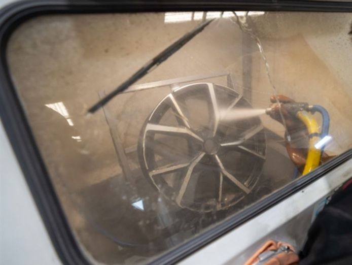 highly-profitable-wheel-repair-business-in-townsville-for-sale-9