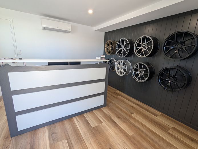 highly-profitable-wheel-repair-business-in-townsville-for-sale-3