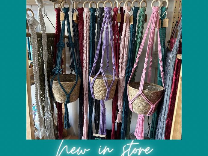 giftware-collective-shop-in-dandenongs-4