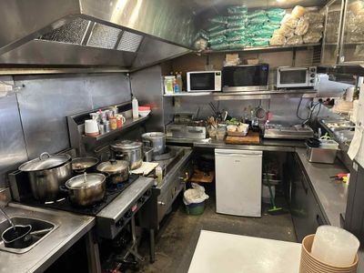 vietnamese-restaurant-for-sale-due-to-relocation-9