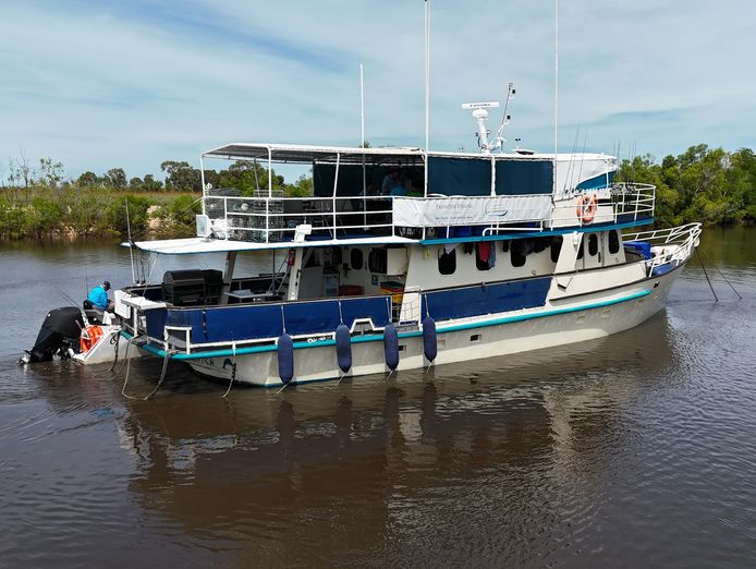 mothership-fishing-charter-business-9
