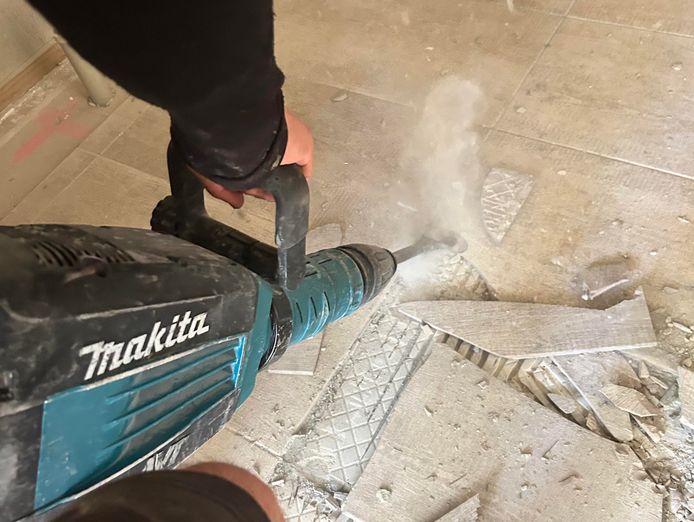 profitable-floor-preparation-removal-business-for-sale-perth-region-area-2