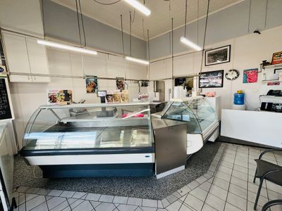 thriving-butcher-shop-in-central-west-120-000-wiwo-2