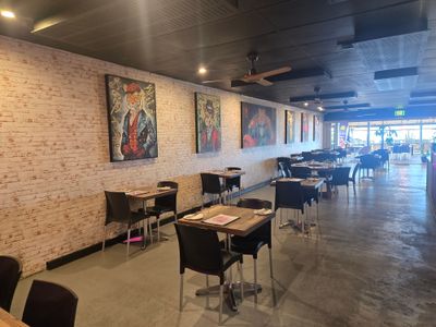 waterfront-restaurant-fully-equipped-price-reduced-70k-5