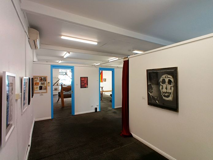 live-your-dream-of-owning-a-rural-art-gallery-4