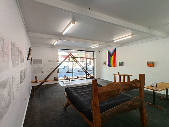 live-your-dream-of-owning-a-rural-art-gallery-1