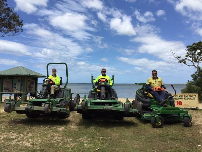 established-slashing-mowing-and-water-delivery-business-for-sale-sunshine-coast-3