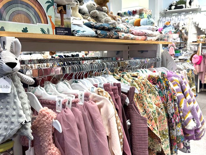 childrens-boutique-prime-location-4
