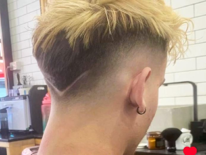 barbershop-for-sale-prime-high-traffic-location-2