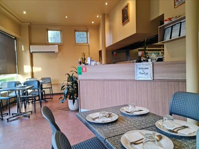 restaurant-for-sale-box-hill-south-near-tram-stop-0