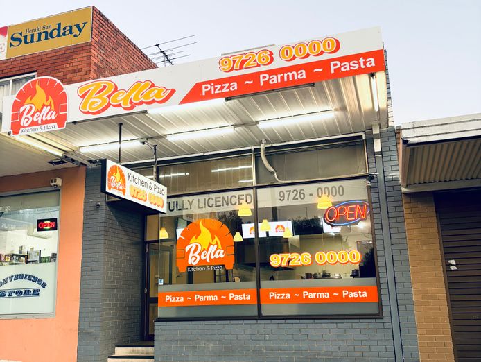 pizza-restaurant-chirnsidepark-0