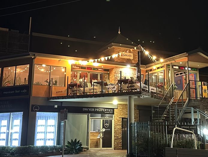 far-south-coast-popular-reastaurant-7
