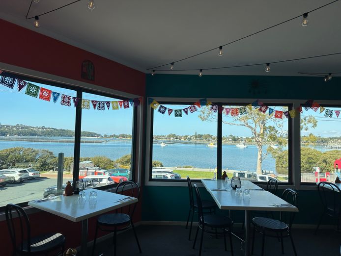 far-south-coast-popular-reastaurant-2
