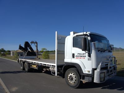 pallet-express-palletized-product-delivery-and-pick-up-service-2