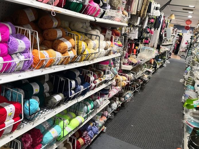 2-variety-shop-for-sale-altona-0