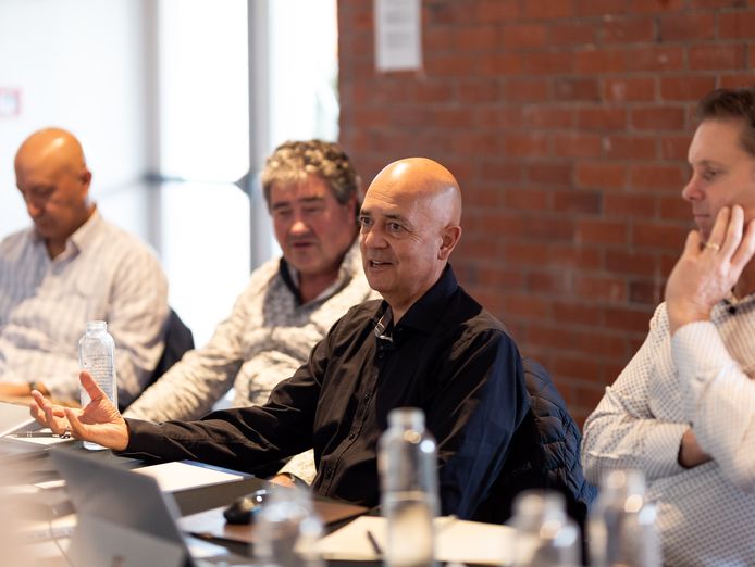 trusted-business-coach-peer-advisory-board-facilitator-4