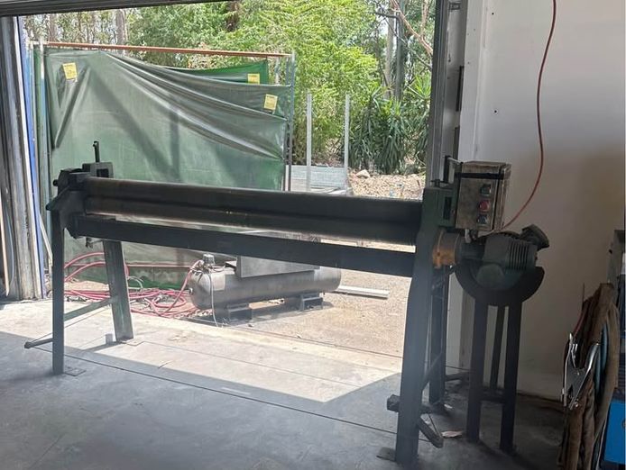 steel-fabrication-and-manufacturing-work-shop-5