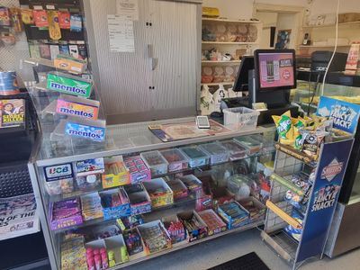 urgent-sale-profitable-corner-store-2br-unit-price-reduced-80k-sav-2