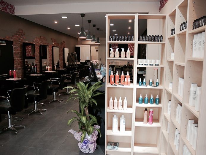 chatswood-prime-location-established-hairsalon-busy-foot-traffic-0