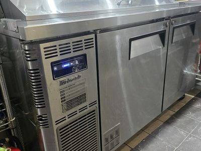 fully-equipped-restaurant-for-sale-low-rent-4k-walk-in-start-trading-1