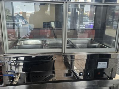 fully-equipped-restaurant-for-sale-low-rent-4k-walk-in-start-trading-3