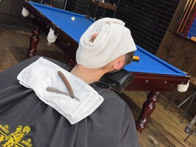 barbershop-smiths-st-1
