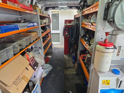kanga-service-van-8