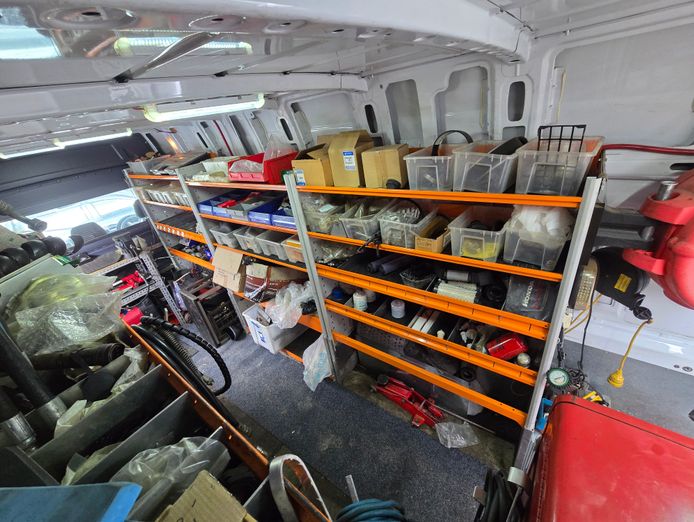 kanga-service-van-2