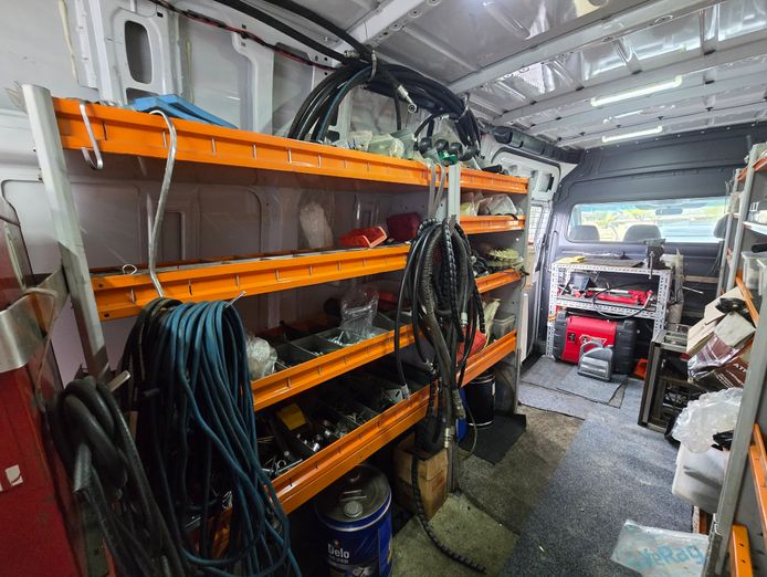 kanga-service-van-3