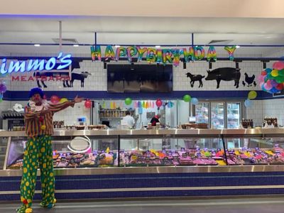 simmos-meat-barn-butcher-shop-in-lakelands-0