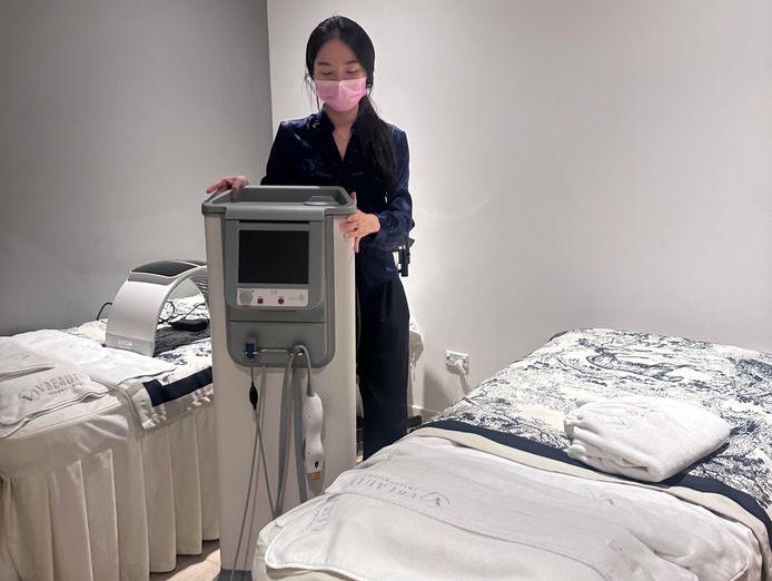 high-margin-huge-income-potetial-beauty-salon-skin-clinic-sydney-town-hall-7