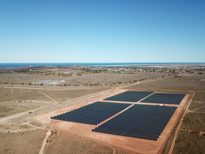 solar-battery-energy-solutions-0