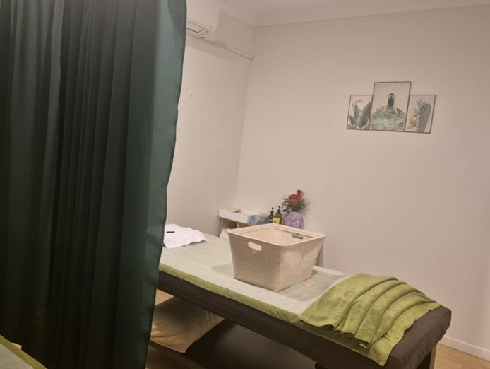 remedial-massage-business-for-sale-due-to-owners-relocation-5