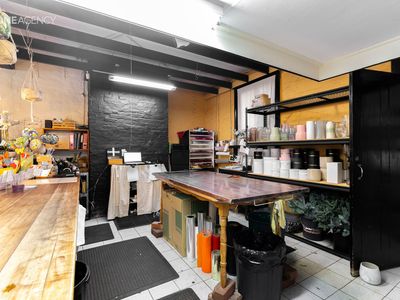 blooming-business-in-popular-latrobe-o-o-75-000-sav-4