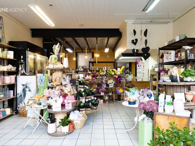 blooming-business-in-popular-latrobe-o-o-75-000-sav-5