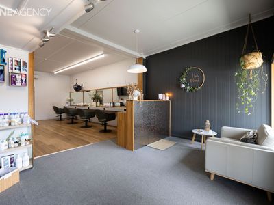 established-hair-salon-in-prime-location-4