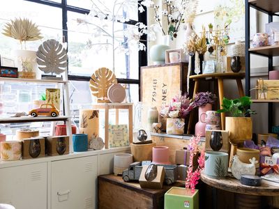 blooming-business-in-popular-latrobe-o-o-75-000-sav-2