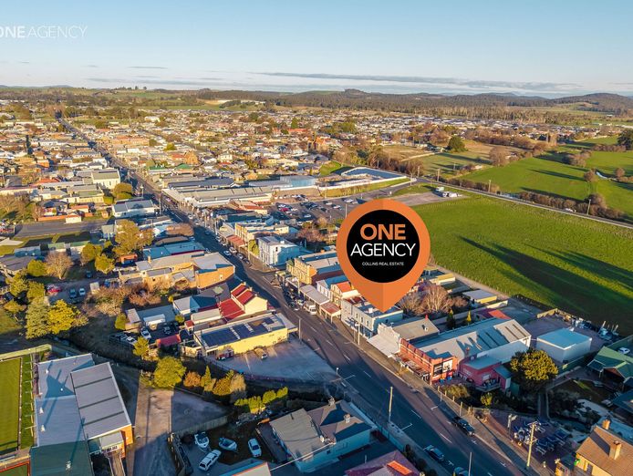 blooming-business-in-popular-latrobe-o-o-75-000-sav-1