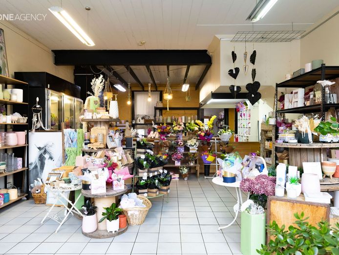 blooming-business-in-popular-latrobe-o-o-75-000-sav-5