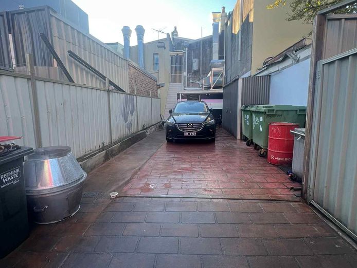 chubby-buns-burgers-enmore-for-sale-7