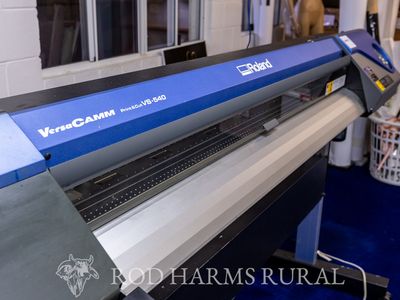 embroidery-signage-business-9