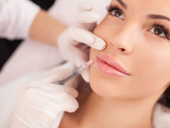 cosmetic-business-for-sale-prime-location-tightly-held-2