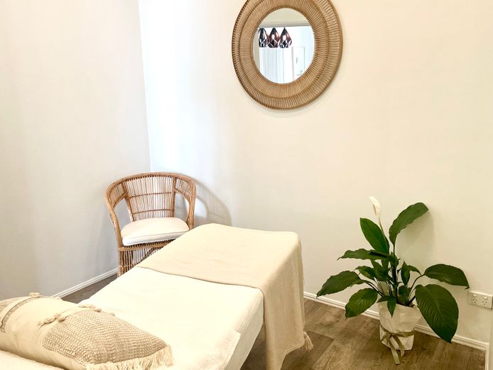 cosmetic-business-for-sale-prime-location-tightly-held-5
